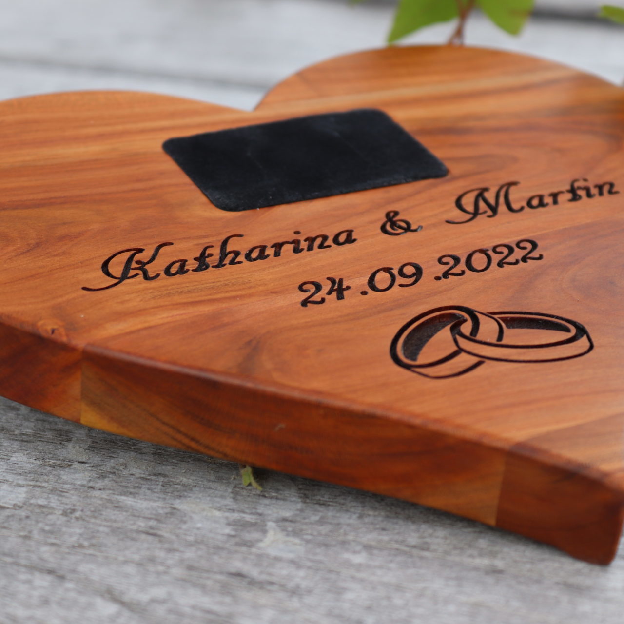 Ringkissen Holzherz Hochzeit